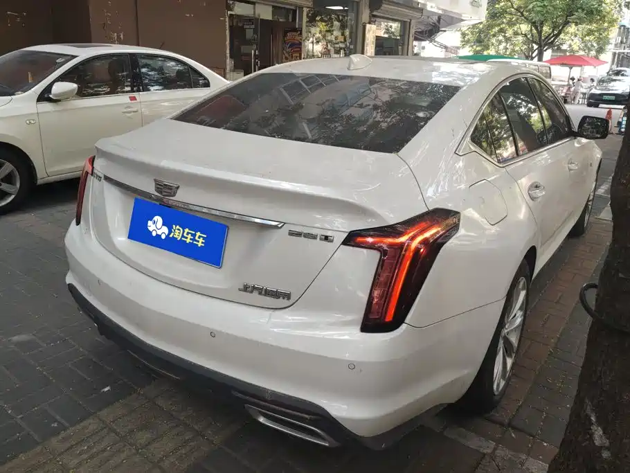 Cadillac CT5 — миниатюра 3