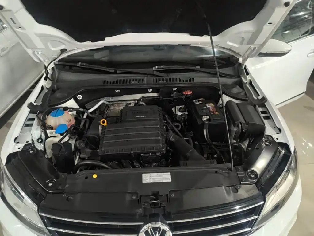 Volkswagen Sagitar — миниатюра 20