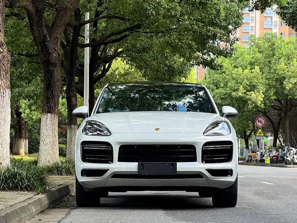 Porsche Cayenne — миниатюра 2