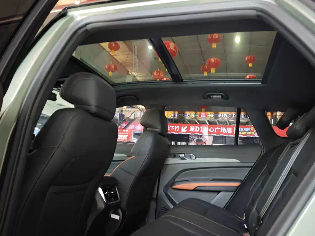 Ford Equator Sport — миниатюра 15