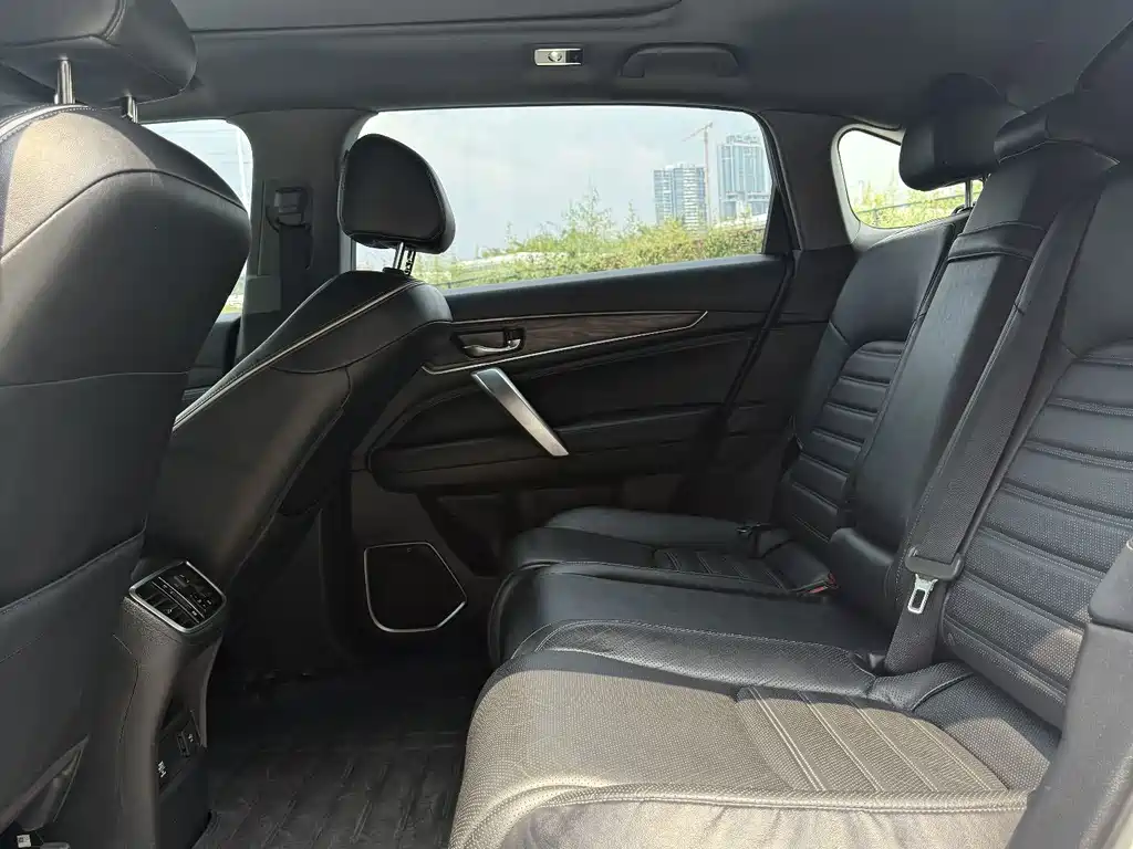 Honda UR-V — миниатюра 7