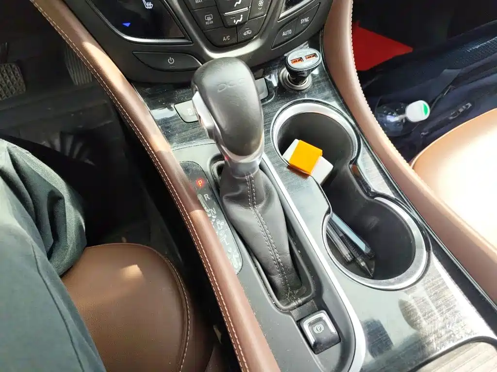 Buick Envision Plus — миниатюра 15