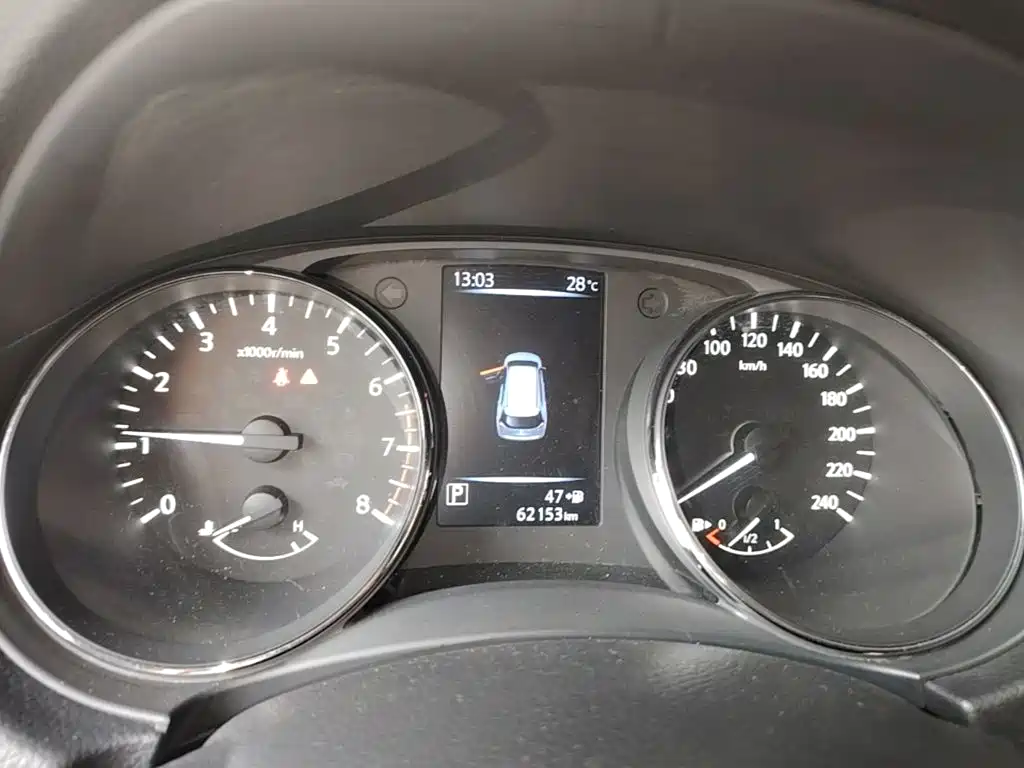 Nissan X-Trail — миниатюра 12