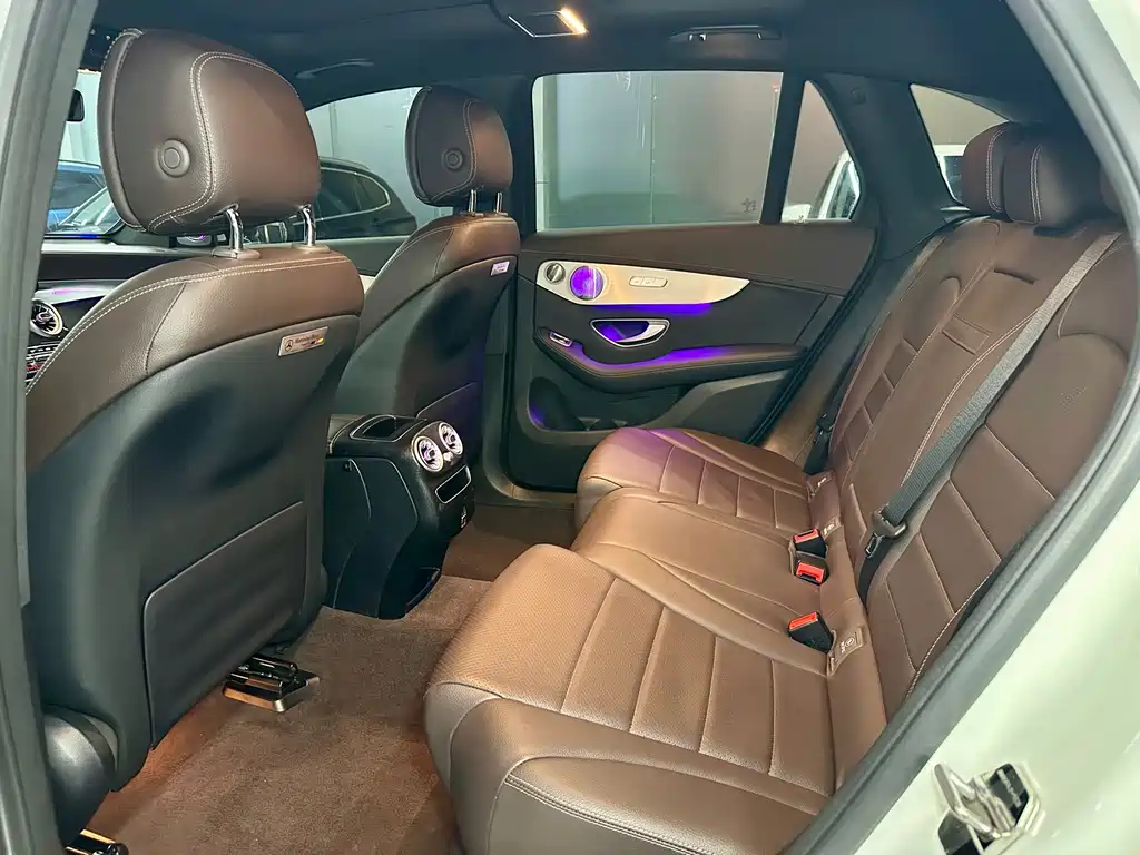 Mercedes-Benz GLC — миниатюра 10