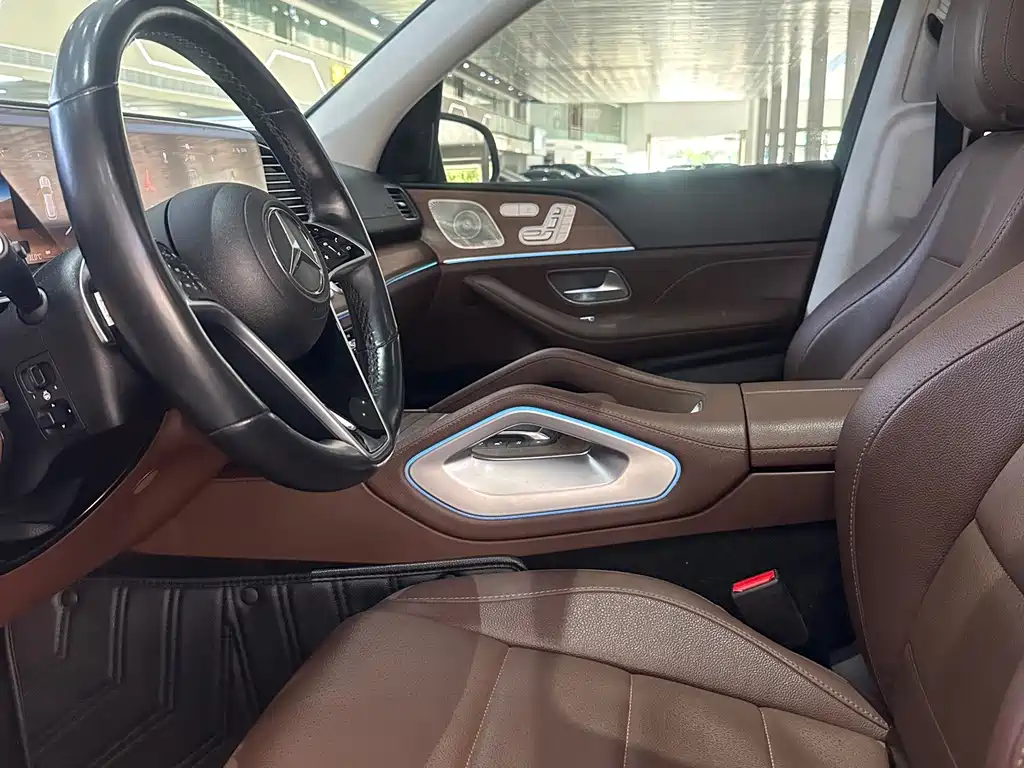 Mercedes-Benz GLE (Import) — миниатюра 4