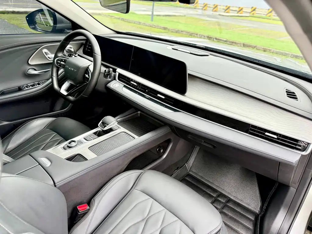 Chery Arrizo 8 — миниатюра 11