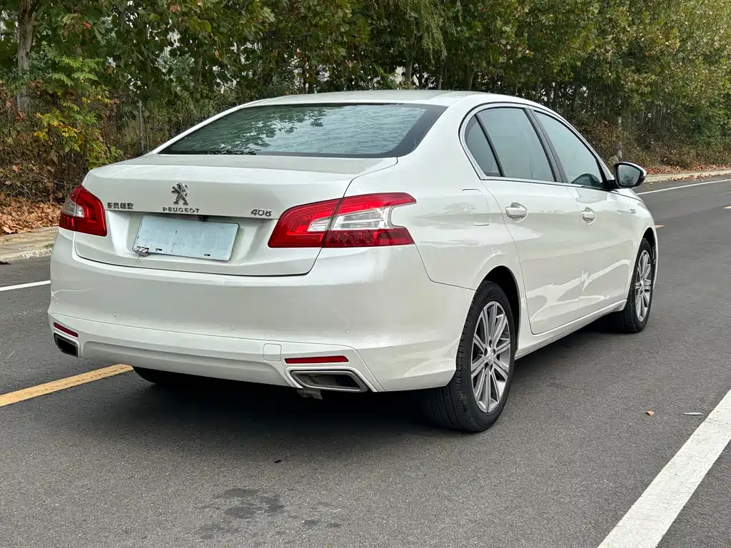Peugeot 408 — миниатюра 12