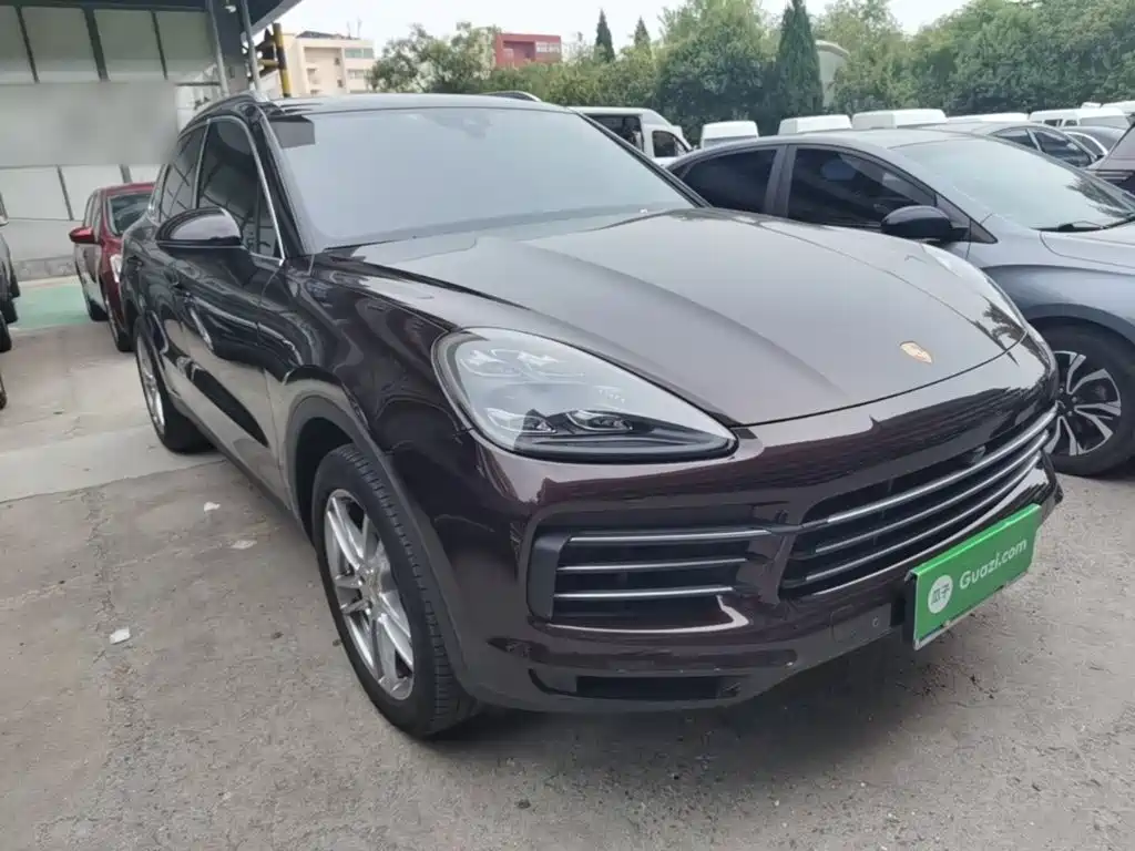 Porsche Cayenne — миниатюра 4