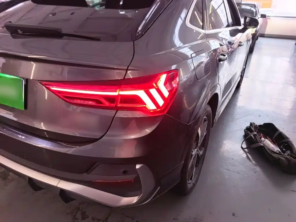 Audi Q3 Sportback — миниатюра 8