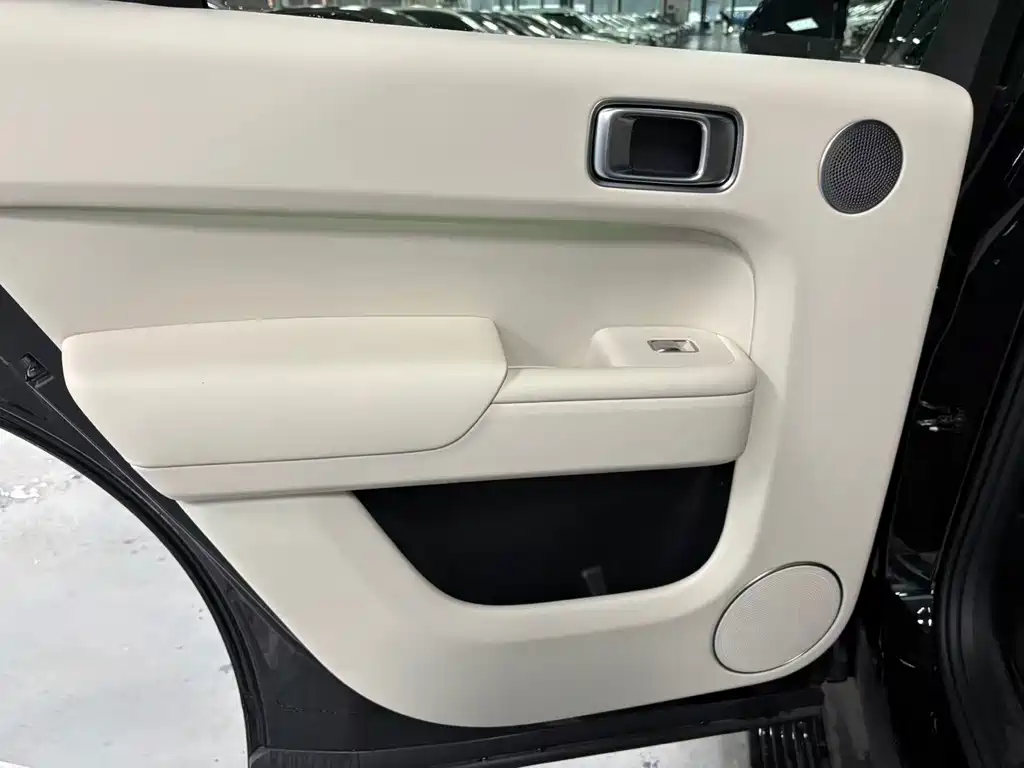 Li Auto Li L9 — миниатюра 22