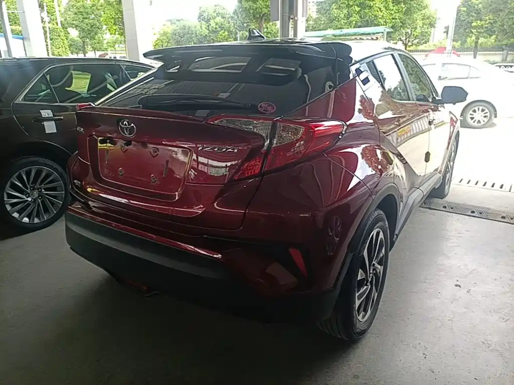 Toyota IZOA — миниатюра 7