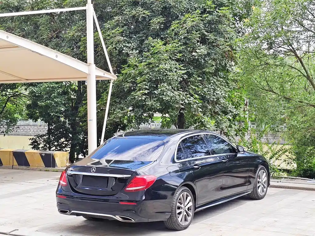 Mercedes-Benz E-Class E 2018 E 300 L Sport Luxury