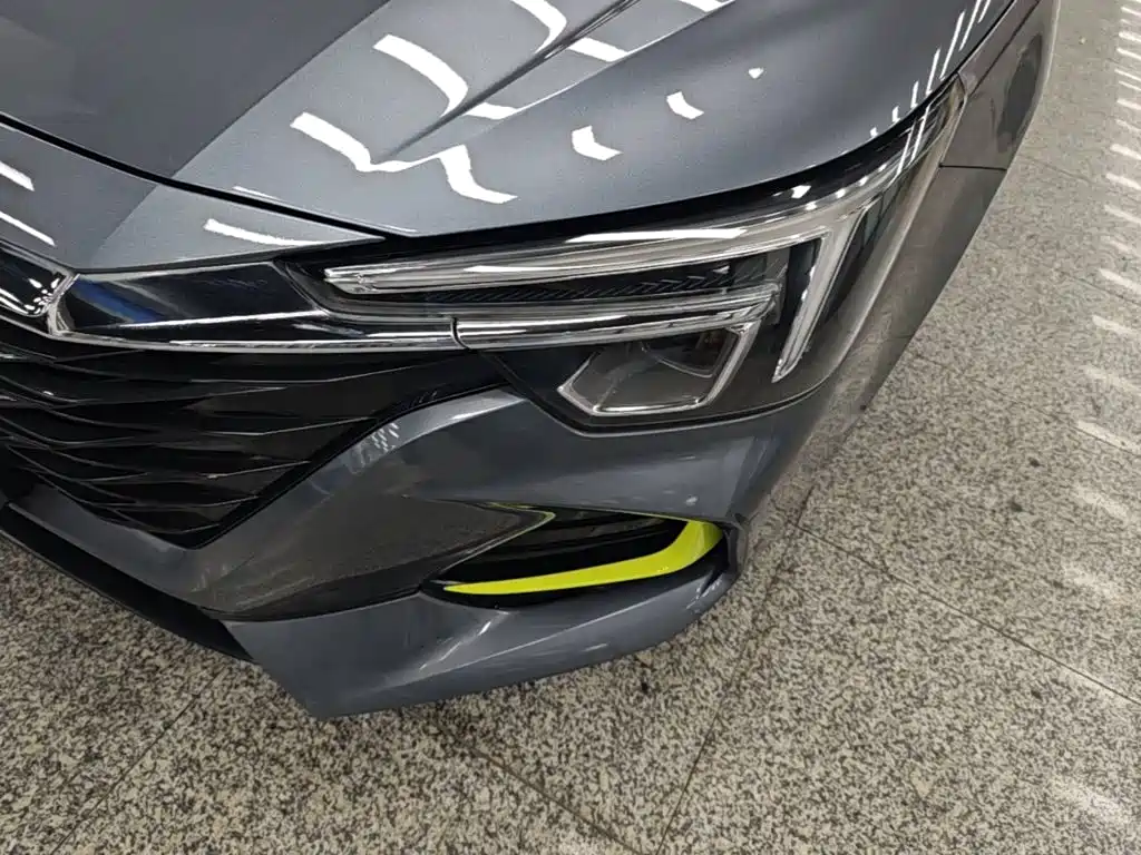Roewe i6 MAX — миниатюра 24