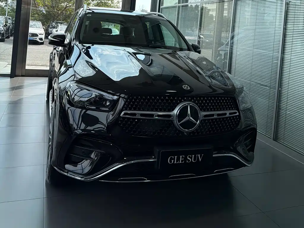 Mercedes-Benz GLE (Import) — миниатюра 2