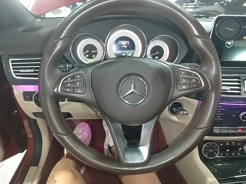 Mercedes-Benz CLS — миниатюра 11