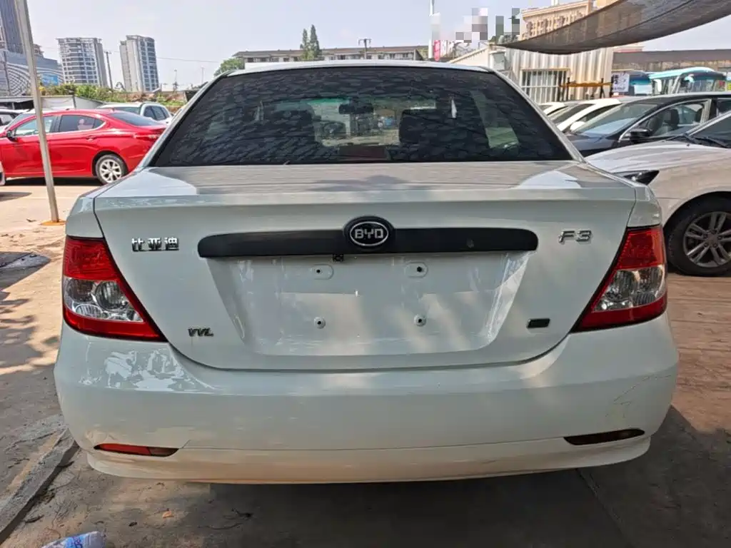BYD F3 — миниатюра 6