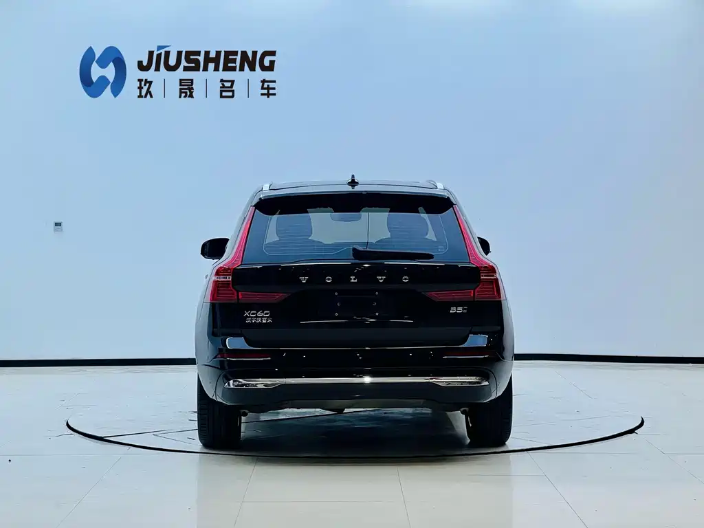 Volvo XC60 — миниатюра 5