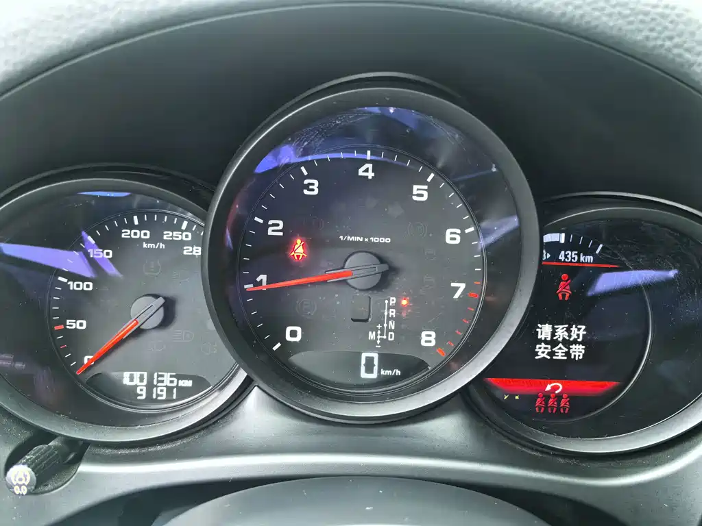Porsche Macan — миниатюра 5