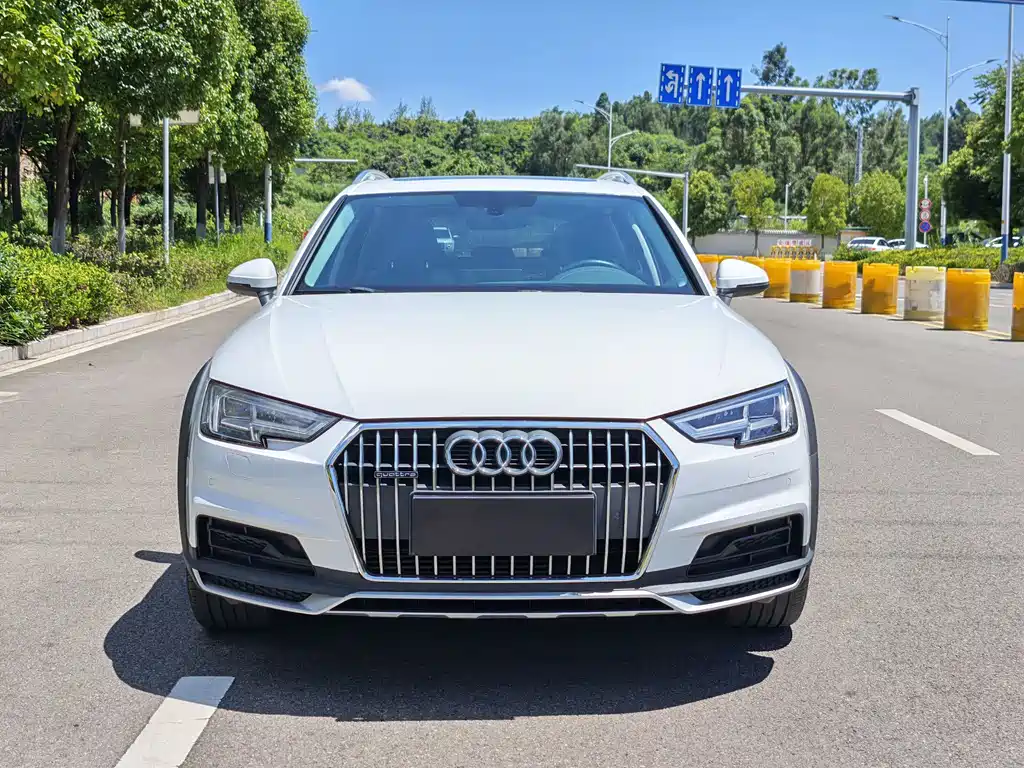 Audi A4 (Import) — миниатюра 2