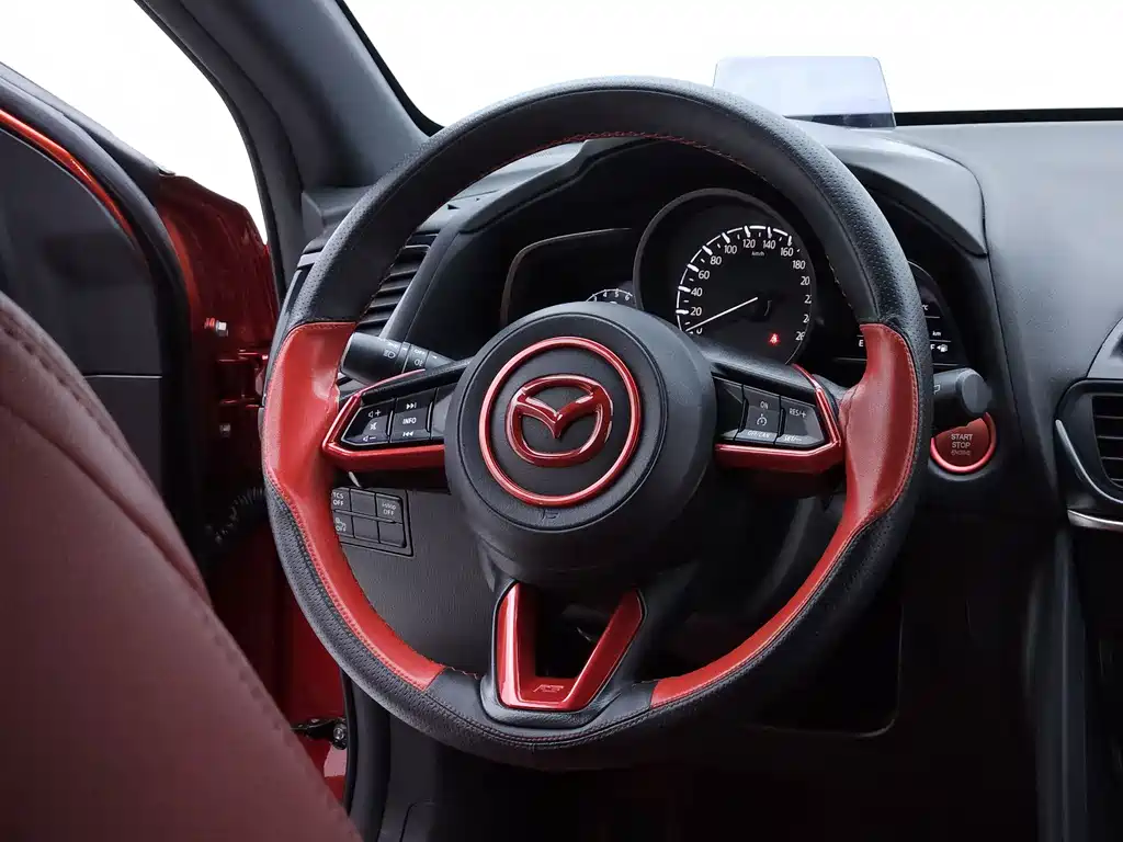 Mazda CX-4 — миниатюра 10