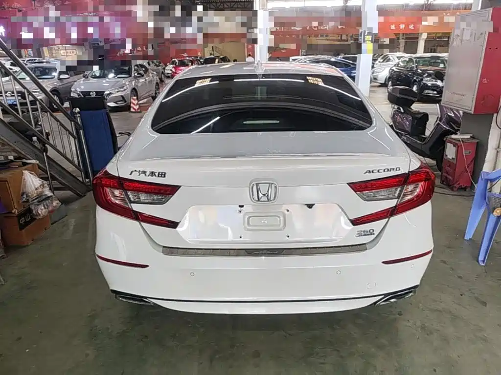 Honda Accord — миниатюра 6