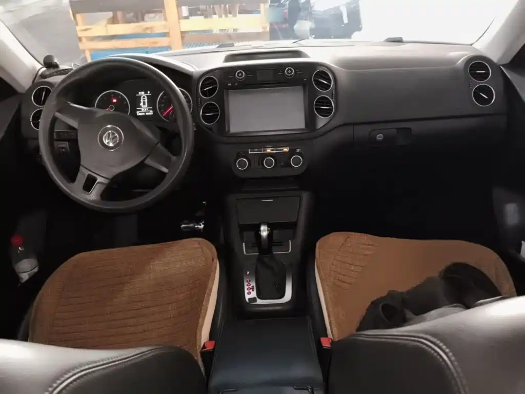 Volkswagen Tiguan — миниатюра 6