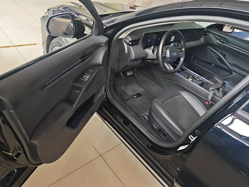 Ford Mondeo — миниатюра 16