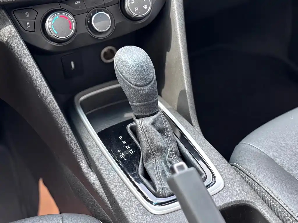 Chevrolet Cavalier — миниатюра 20