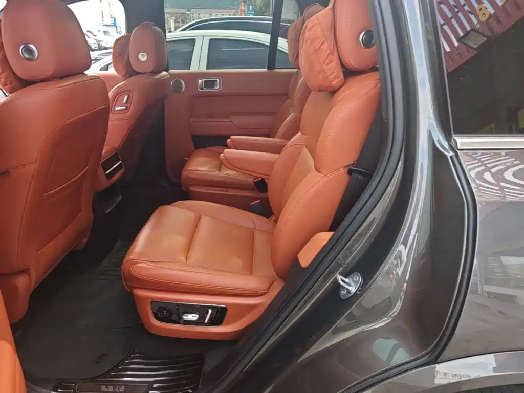 Li Auto Li L8 — миниатюра 17
