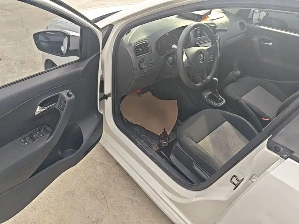 Volkswagen Polo — миниатюра 16