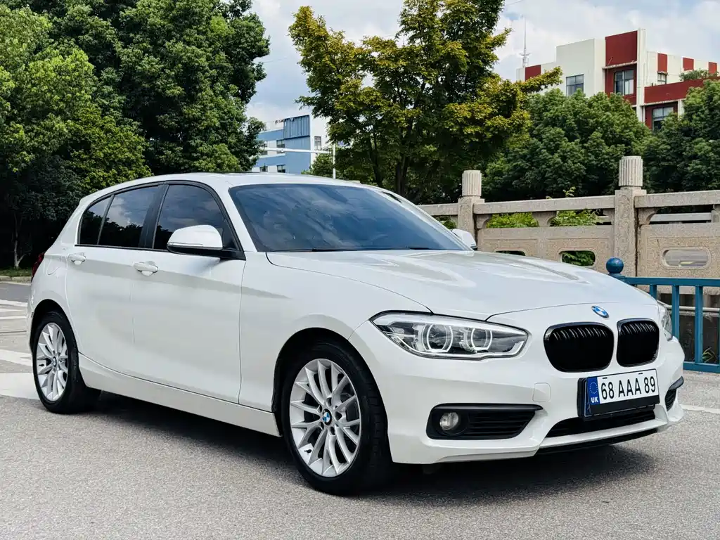 BMW 1 Series (Import) — миниатюра 3