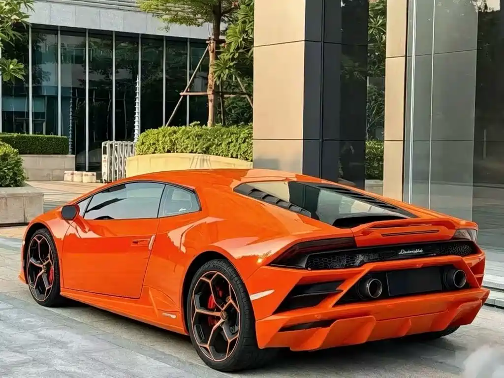 Lamborghini Huracán — миниатюра 8