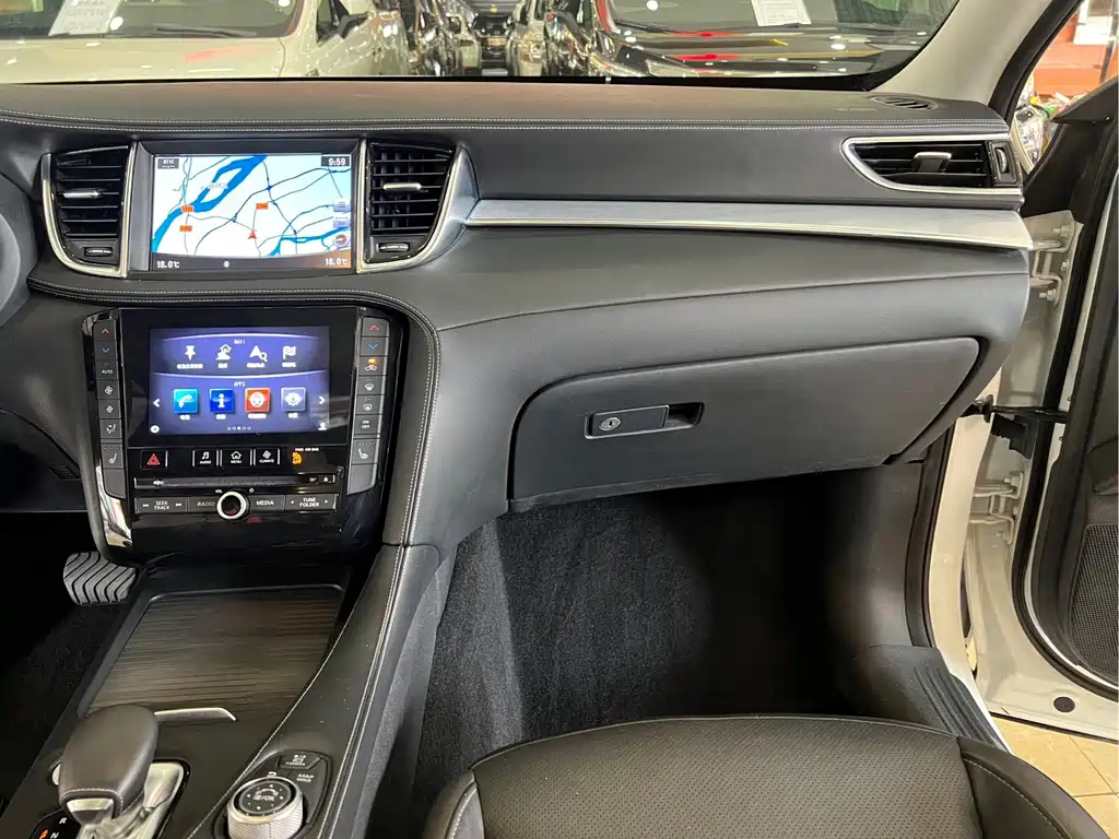 Infiniti QX50 — миниатюра 15