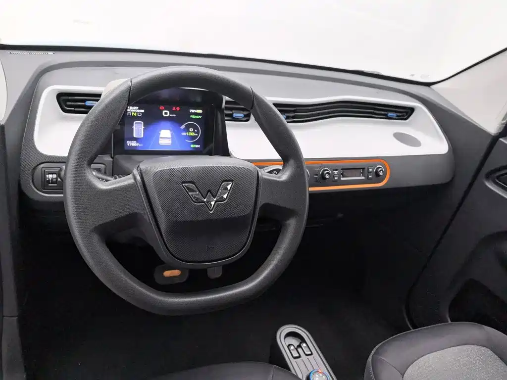 Wuling MINIEV — миниатюра 11