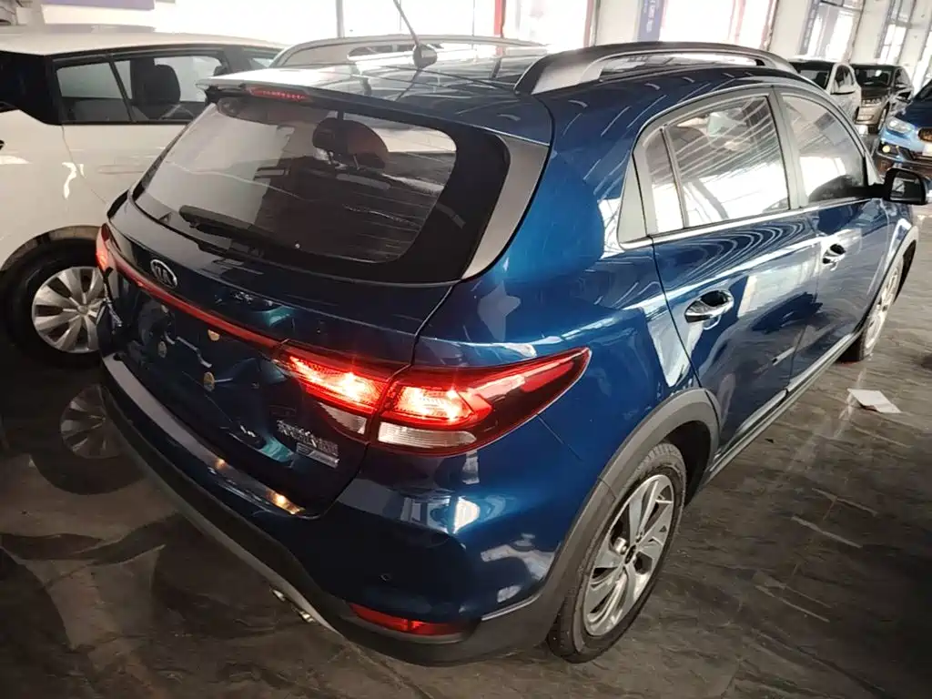Kia KX Cross — миниатюра 7