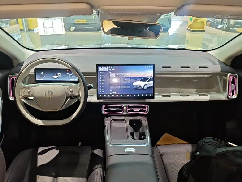 Leapmotor Ноль один. — миниатюра 10