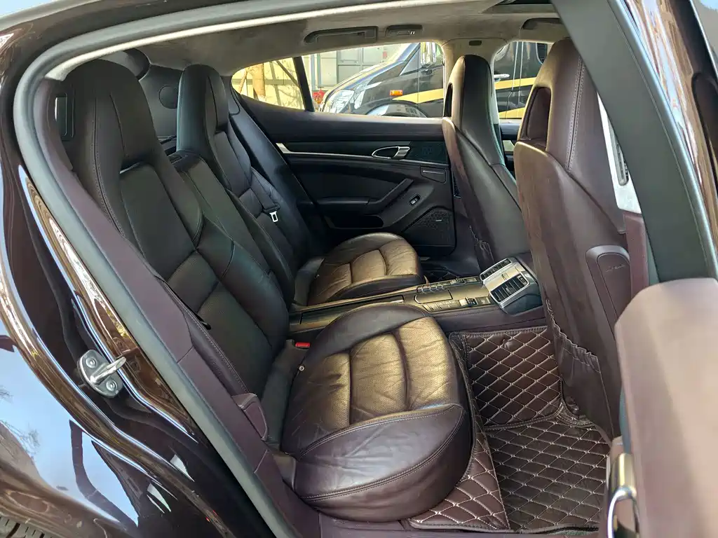 Porsche Panamera — миниатюра 19