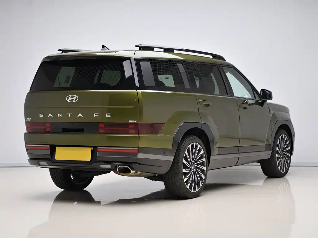 Hyundai Santa Fe — миниатюра 6