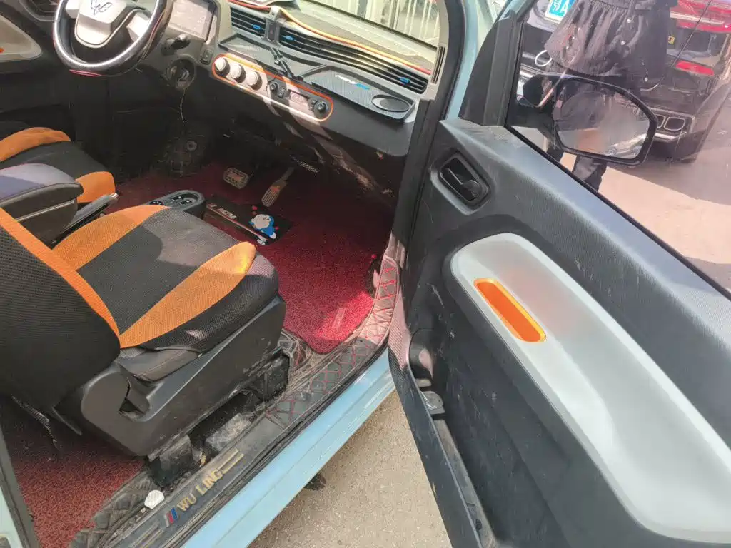 Wuling MINIEV — миниатюра 19