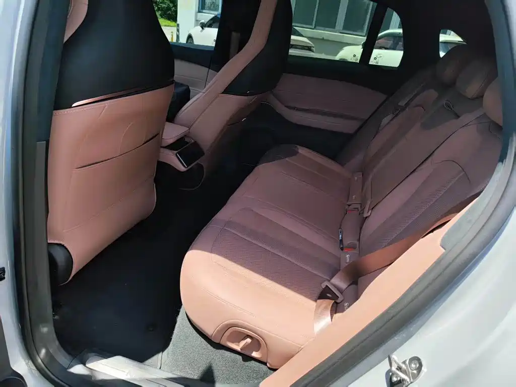 NIO EC6 2024 75kWh