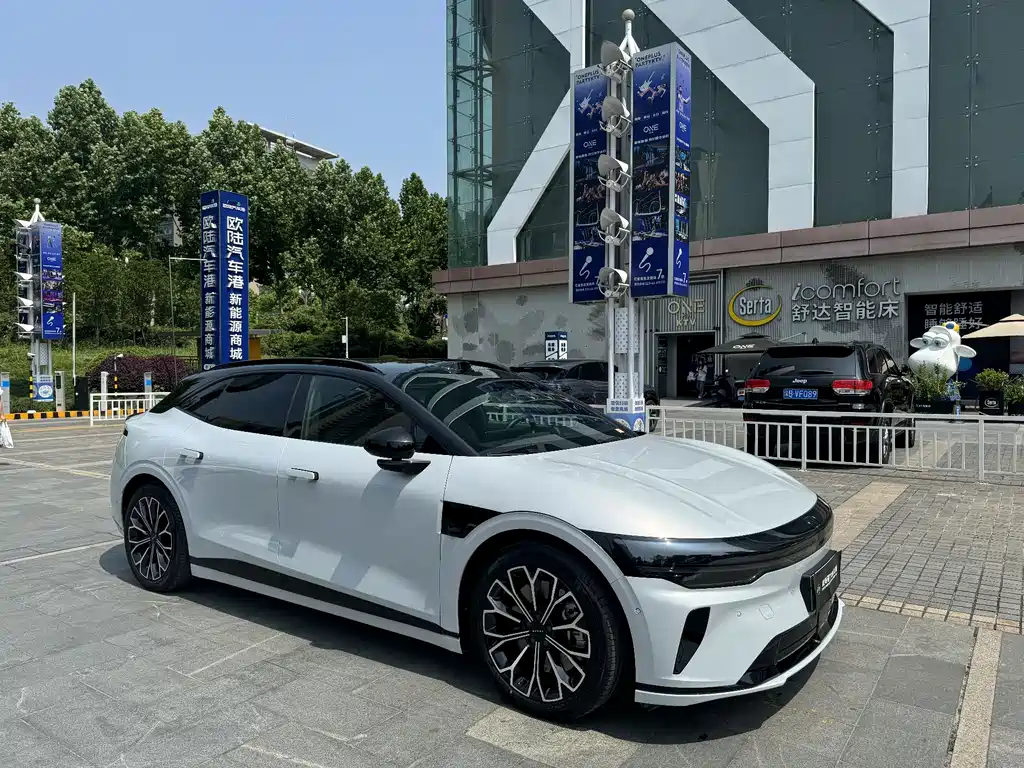 Zeekr 007GT 2025 Smart Drive 75kWh