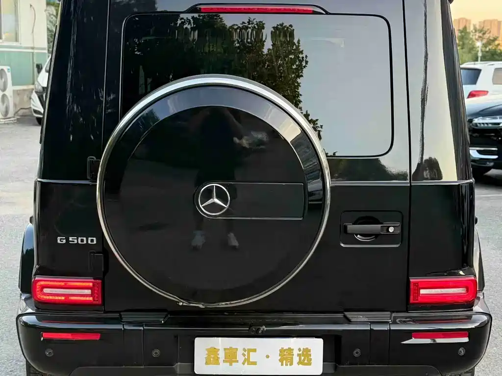 Mercedes-Benz G-Class — миниатюра 6