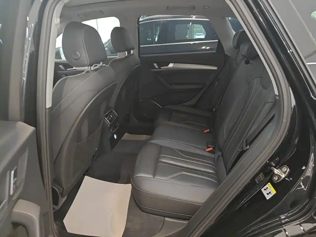 Audi Q5L Sportback — миниатюра 17