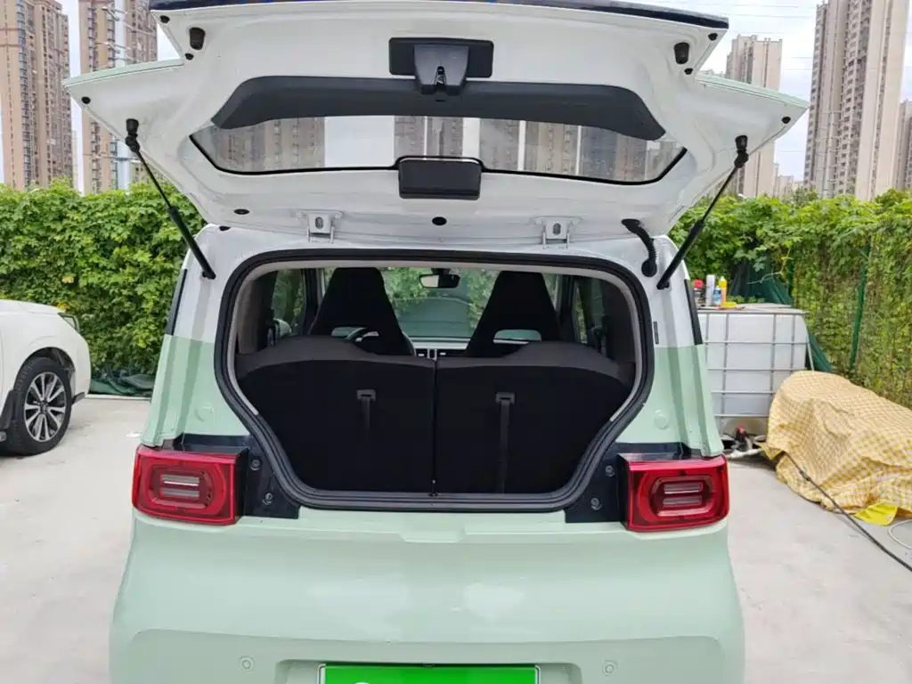 Wuling MINIEV — миниатюра 19