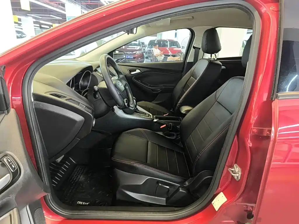 Ford Focus — миниатюра 15