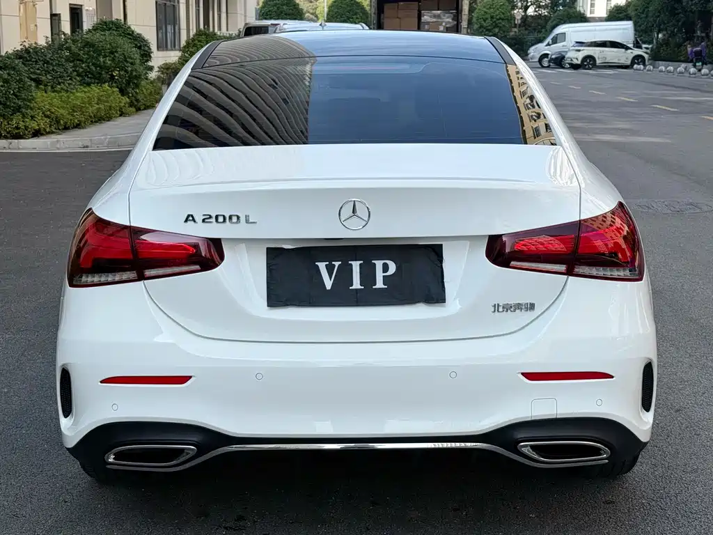 Mercedes-Benz A-Class — миниатюра 7