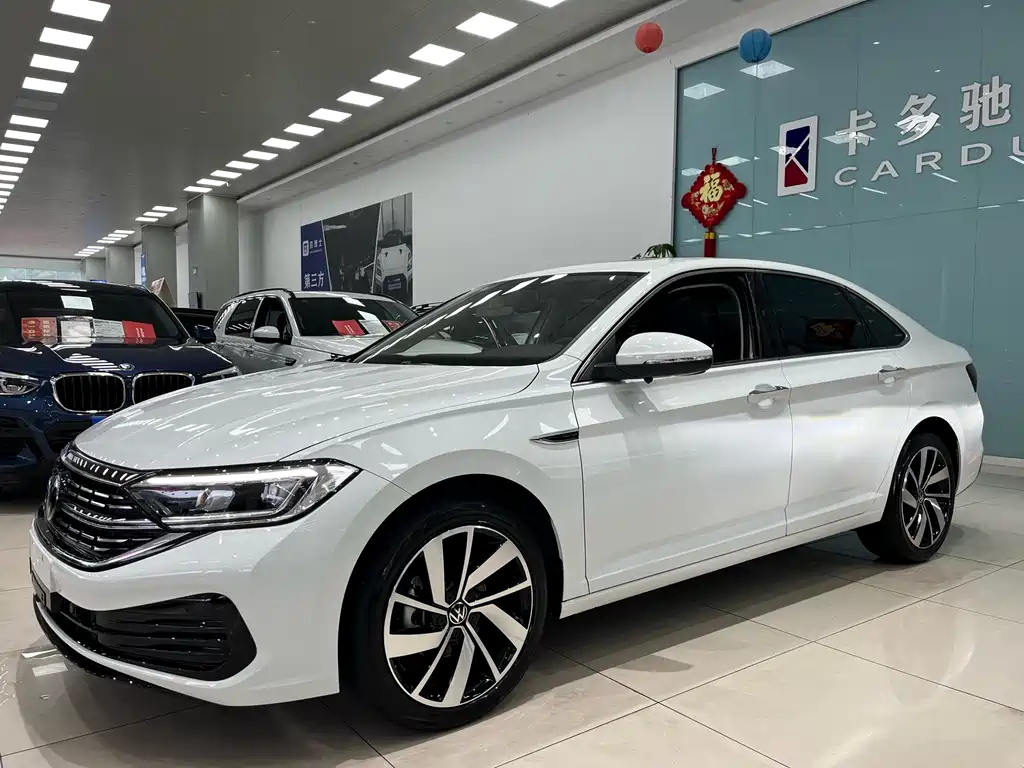 Volkswagen Sagitar — миниатюра 2