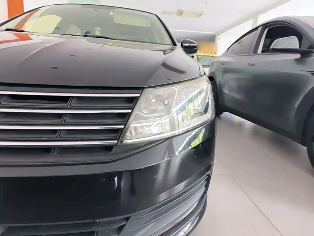 Volkswagen Lavida — миниатюра 24