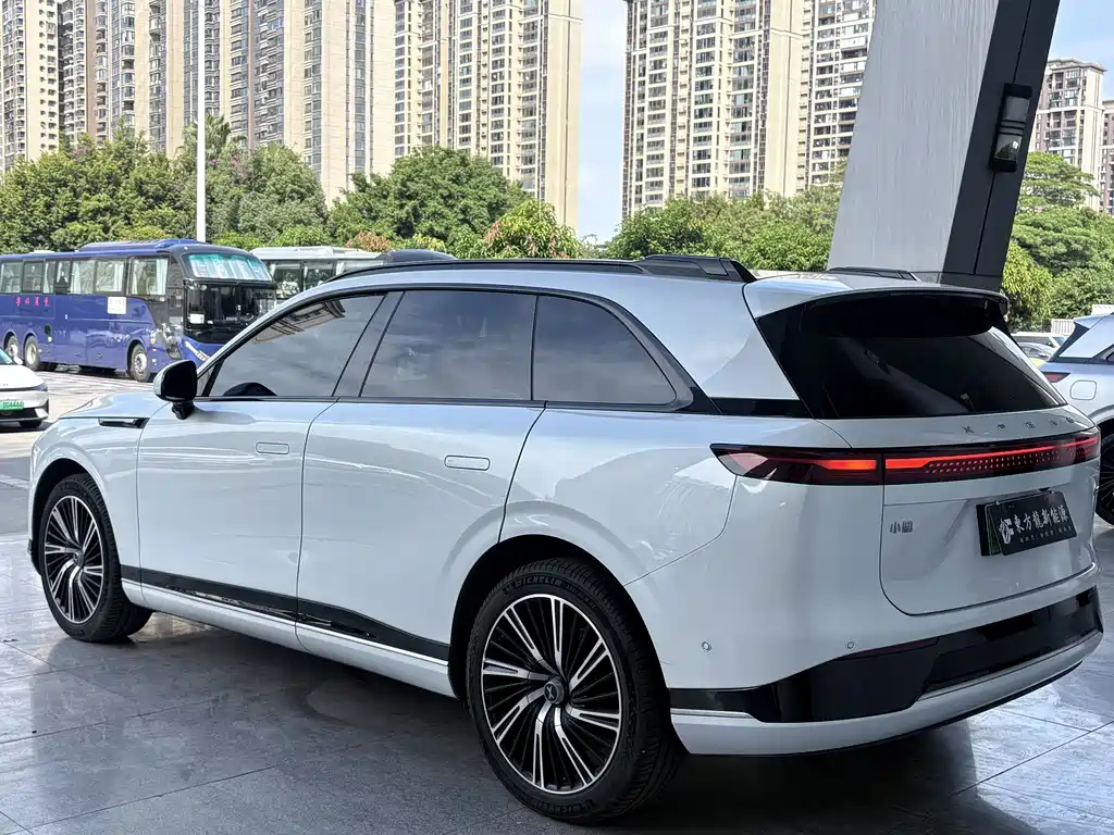 XPeng G9 — миниатюра 7