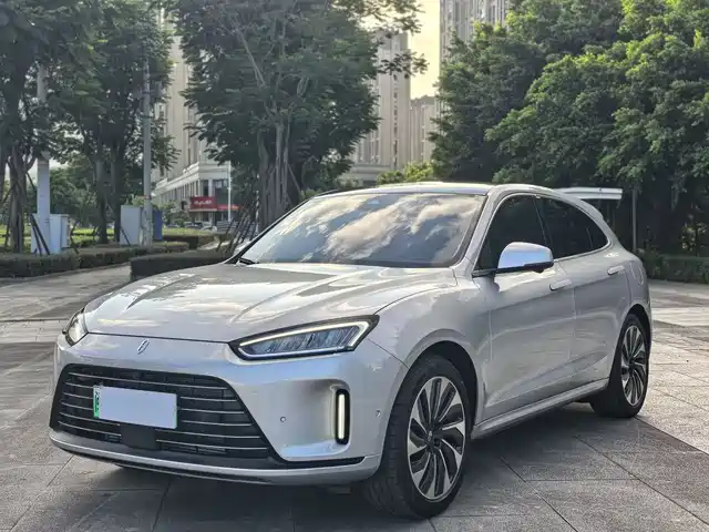 2023 Huawei M5